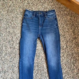 dark wash skinny jeans